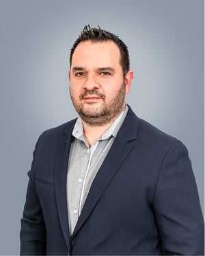 ANDREW KARATZIS-VersionTeams